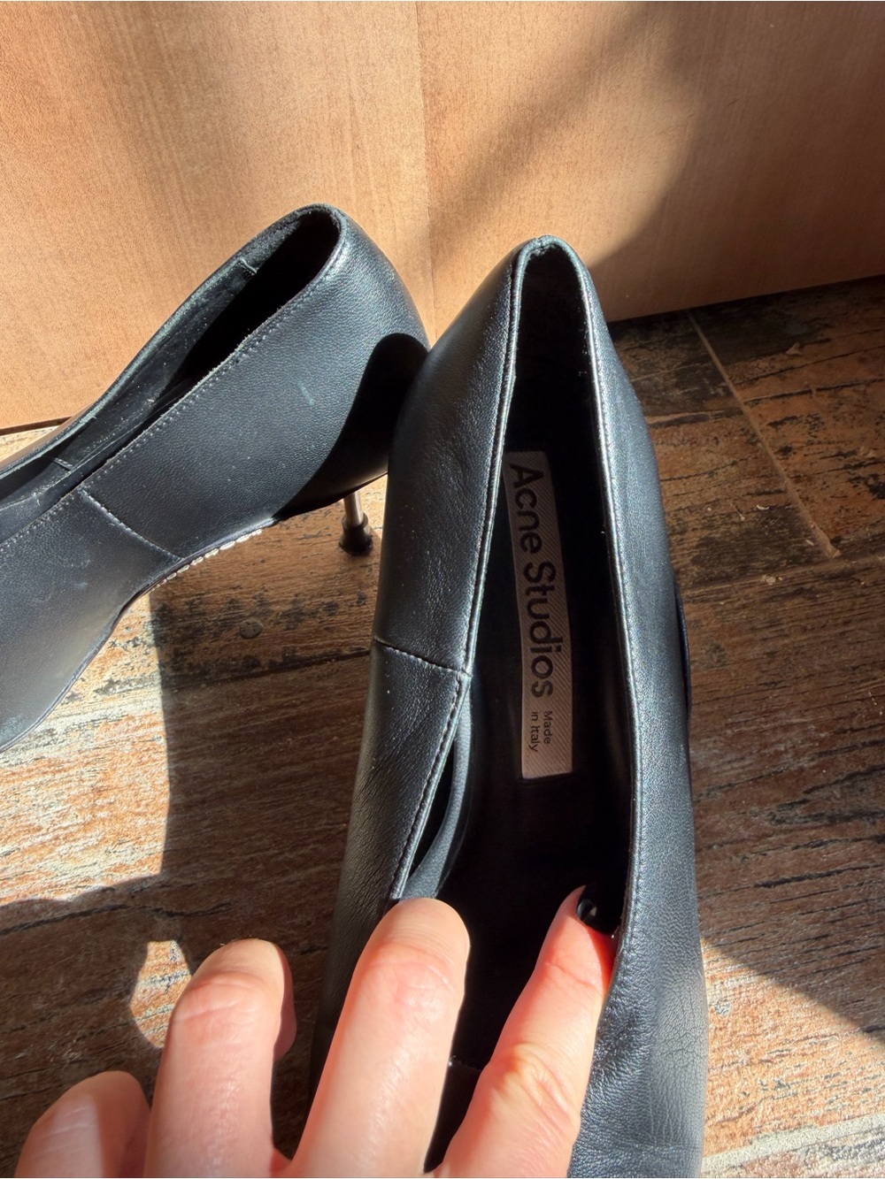 Acne Studios Black Leather Mid-Kitten Heel Pumps - Picture 2 of 5